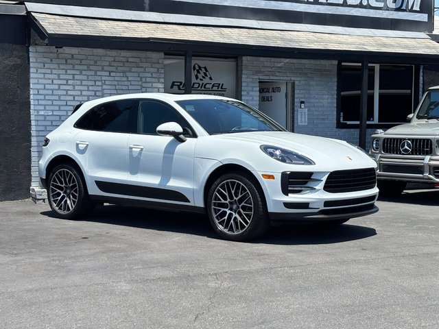 Used 2019 Porsche Macan AWD/4WD image 10