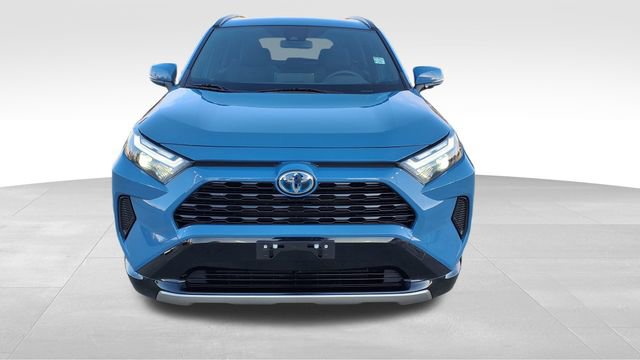 Used 2024 Toyota RAV4 SE AWD/4WD image 2