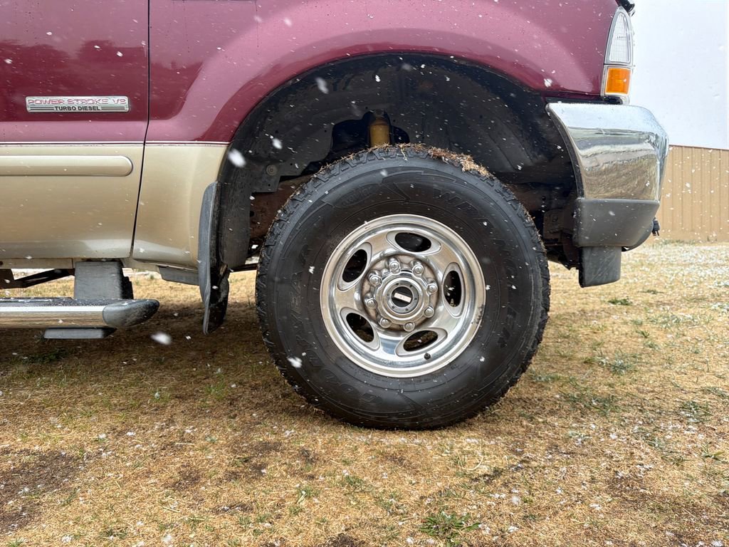 Used 2004 Ford F250 Lariat AWD/4WD image 32