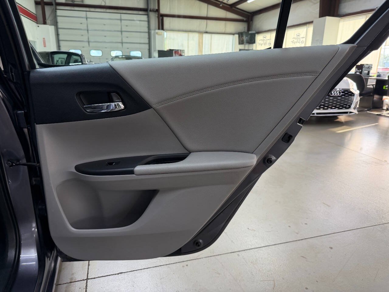 Used 2015 Honda Accord EX-L image 14