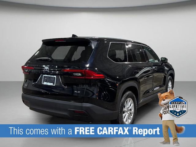 Used 2024 Toyota Grand Highlander AWD image 3