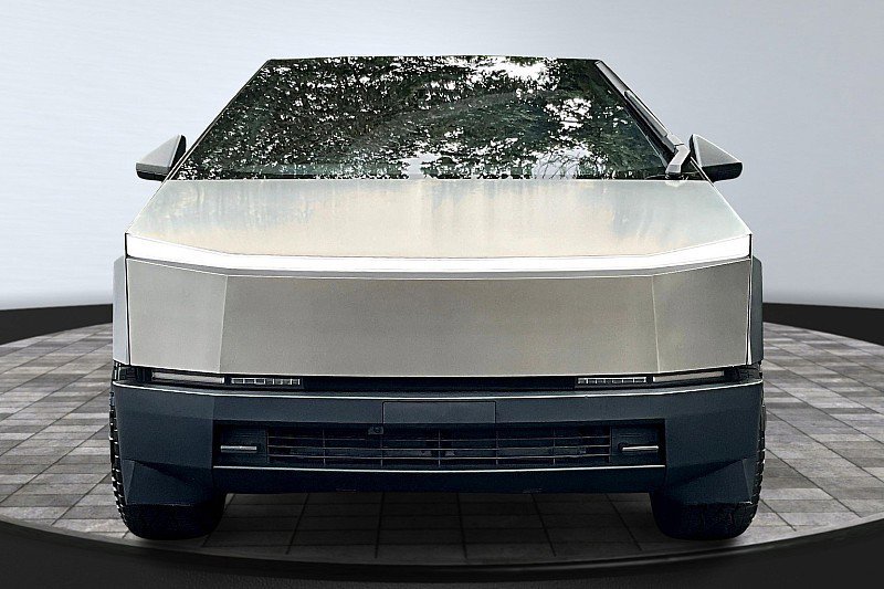 Used 2024 Tesla Cybertruck Cyberbeast image 3