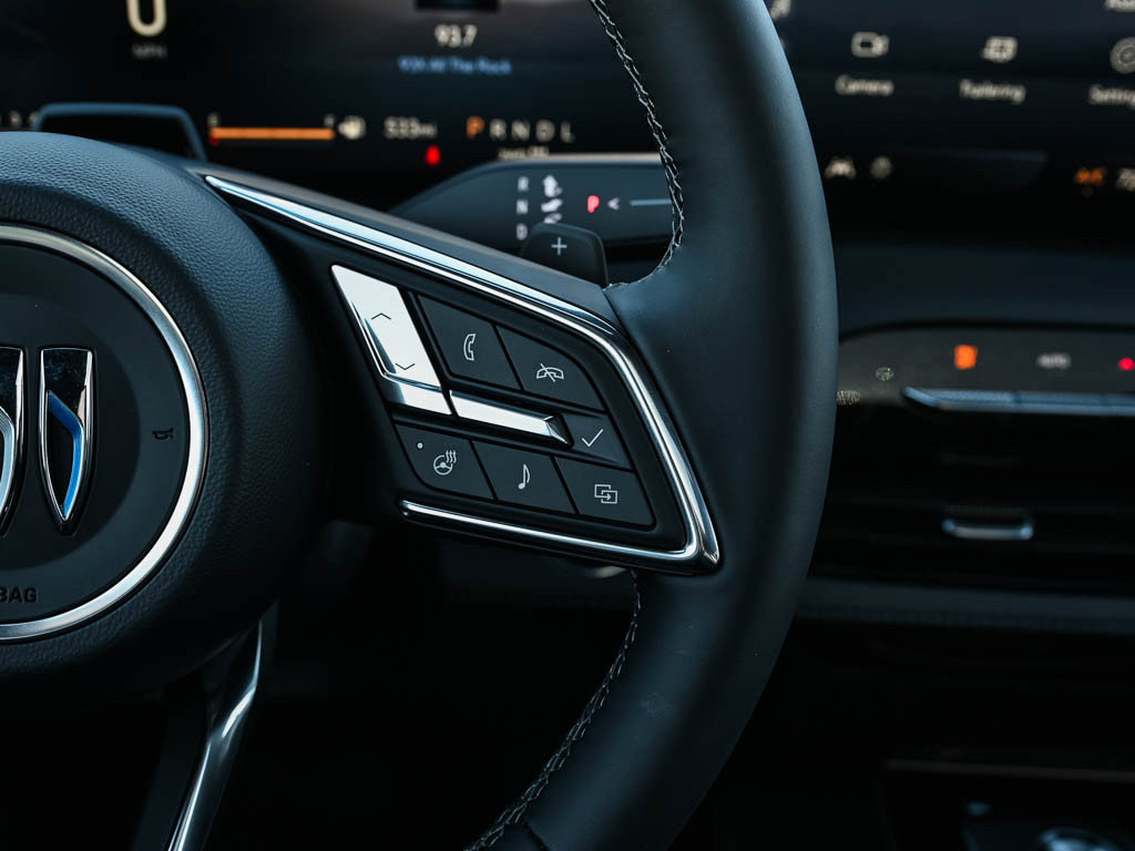 New 2026 Buick Enclave Avenir w/ Super Cruise Package image 24