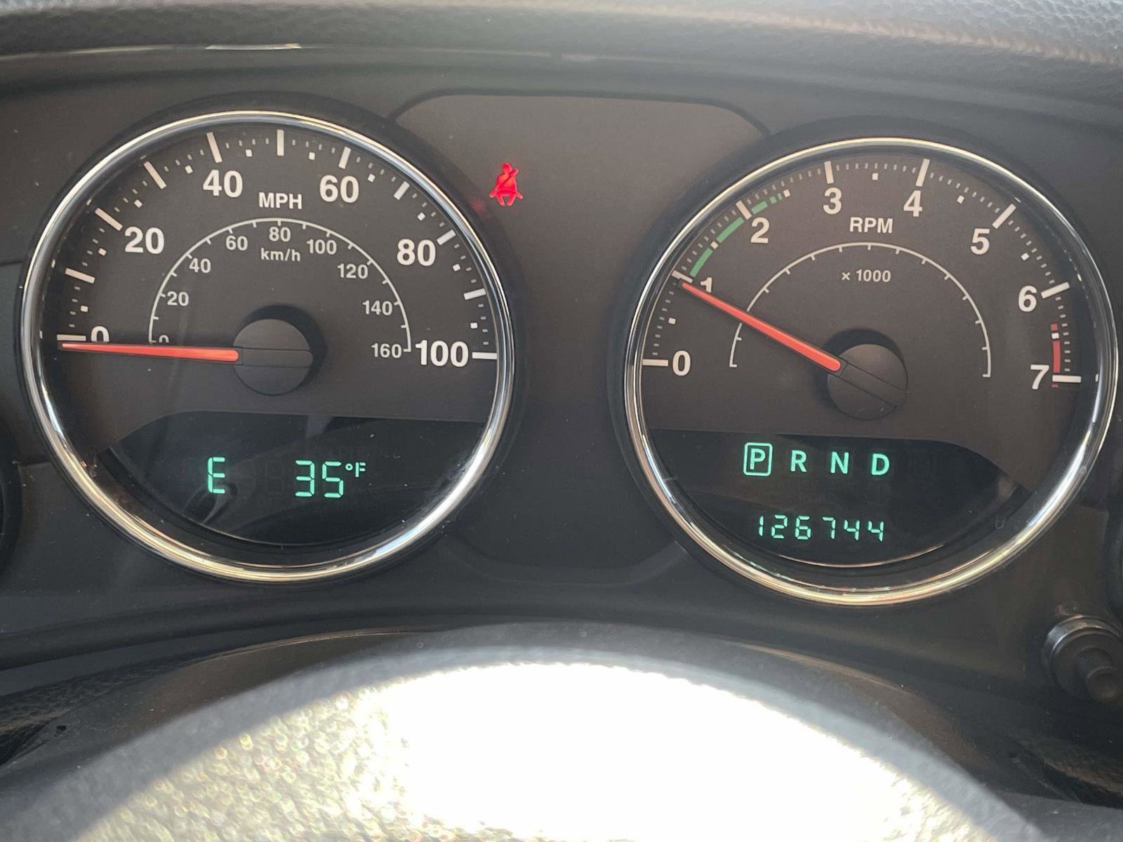 Used 2013 Jeep Wrangler Unlimited Rubicon image 15