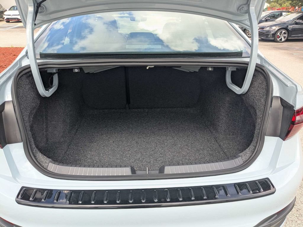 Certified 2026 Volkswagen Jetta Sport FWD image 17