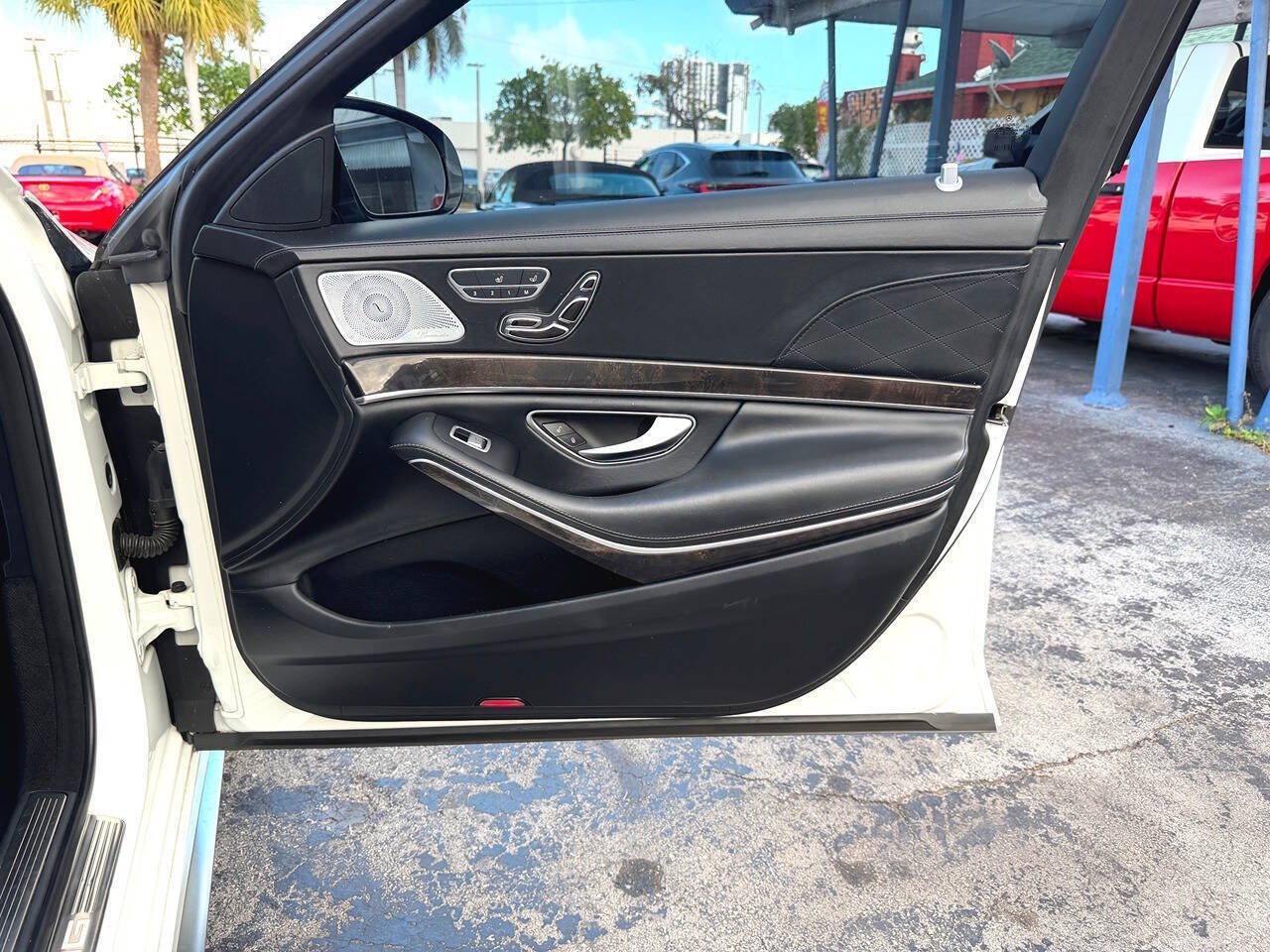 Used 2017 Mercedes-Benz S 63 AMG 4MATIC Sedan image 29