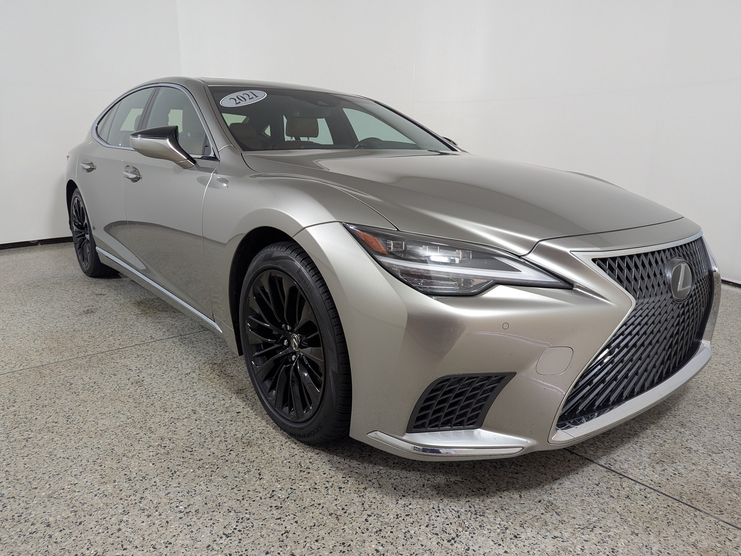 Used 2021 Lexus LS 500 w/ Accessory Package (Z2)