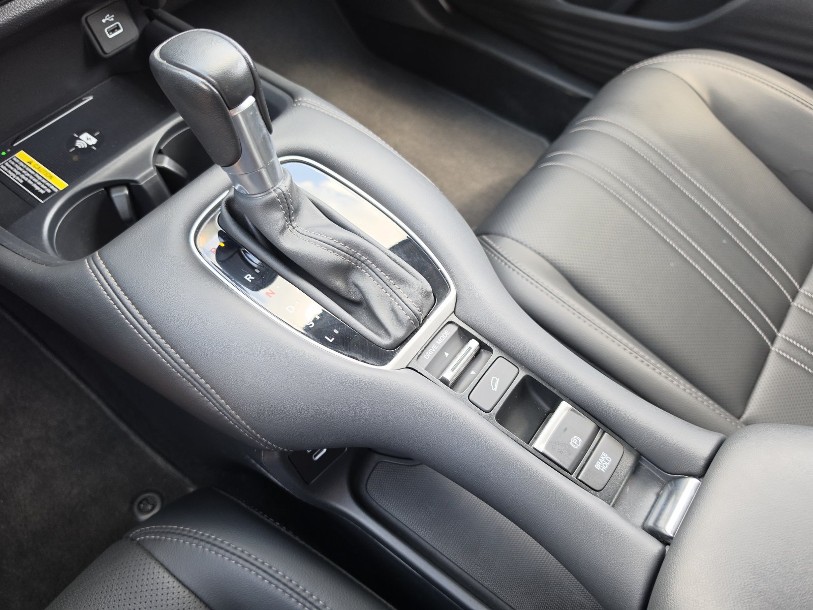 Used 2025 Honda HR-V EX-L image 27