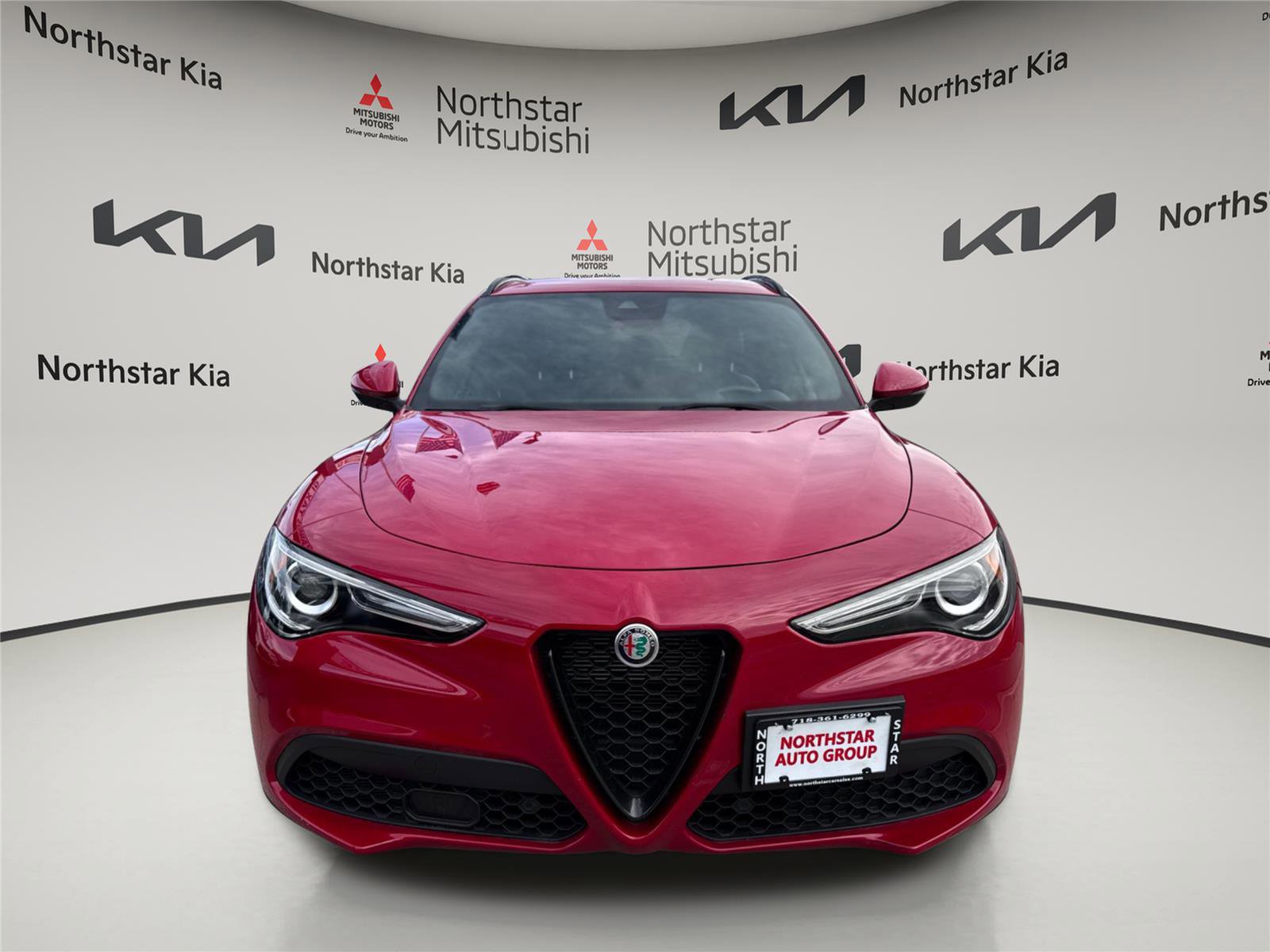 Used 2022 Alfa Romeo Stelvio Sprint image 6