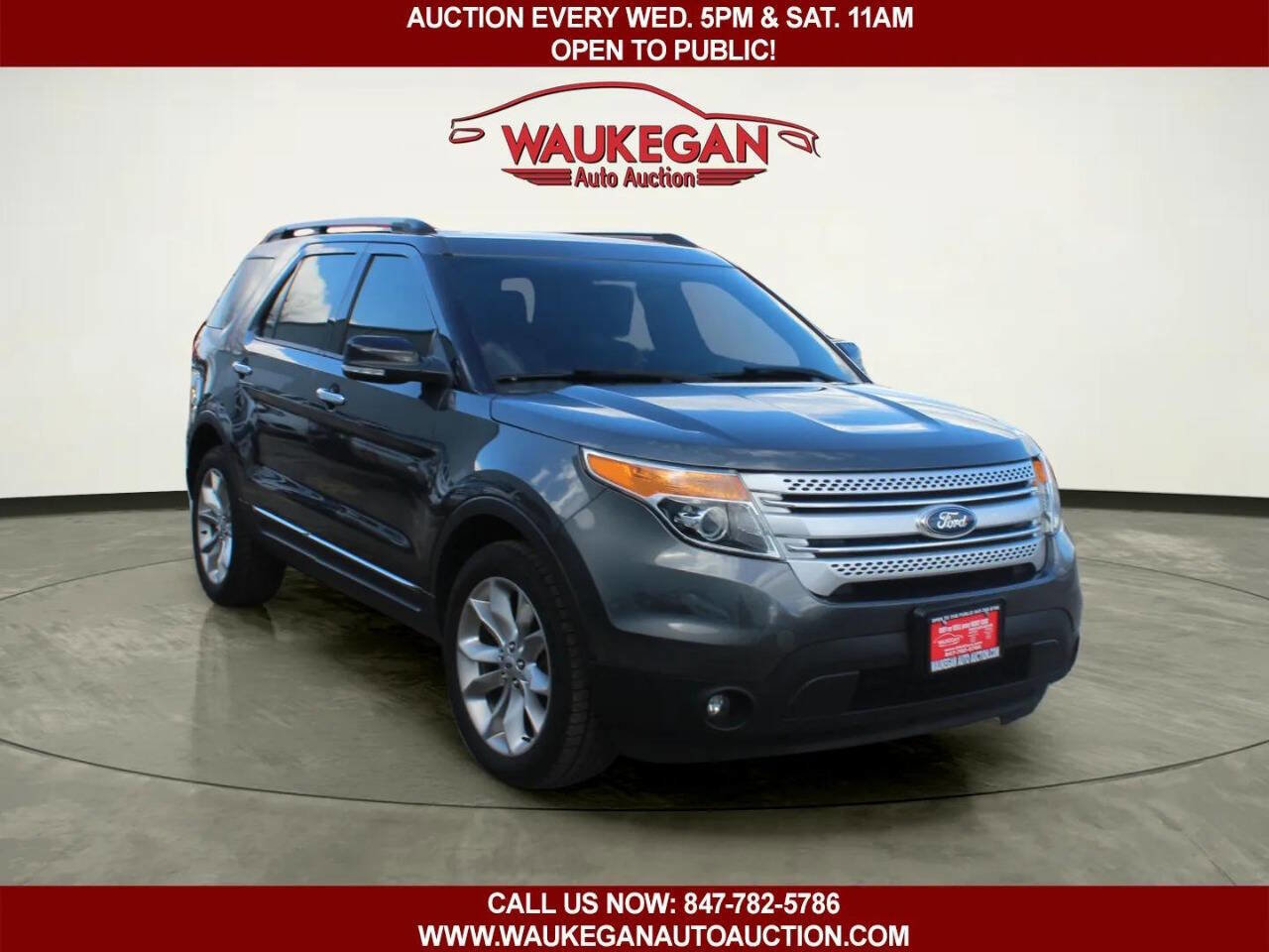 Used 2015 Ford Explorer XLT w/ Equipment Group 202B image 2