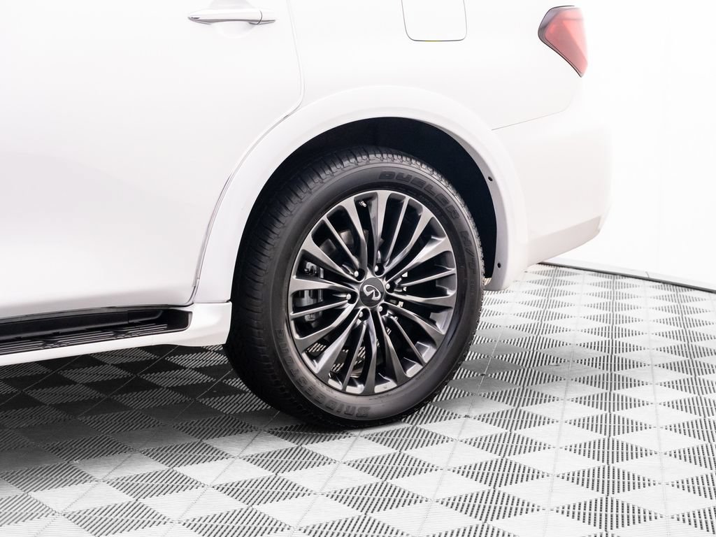 Used 2023 INFINITI QX80 Sensory w/ All-Season Package AWD/4WD image 39