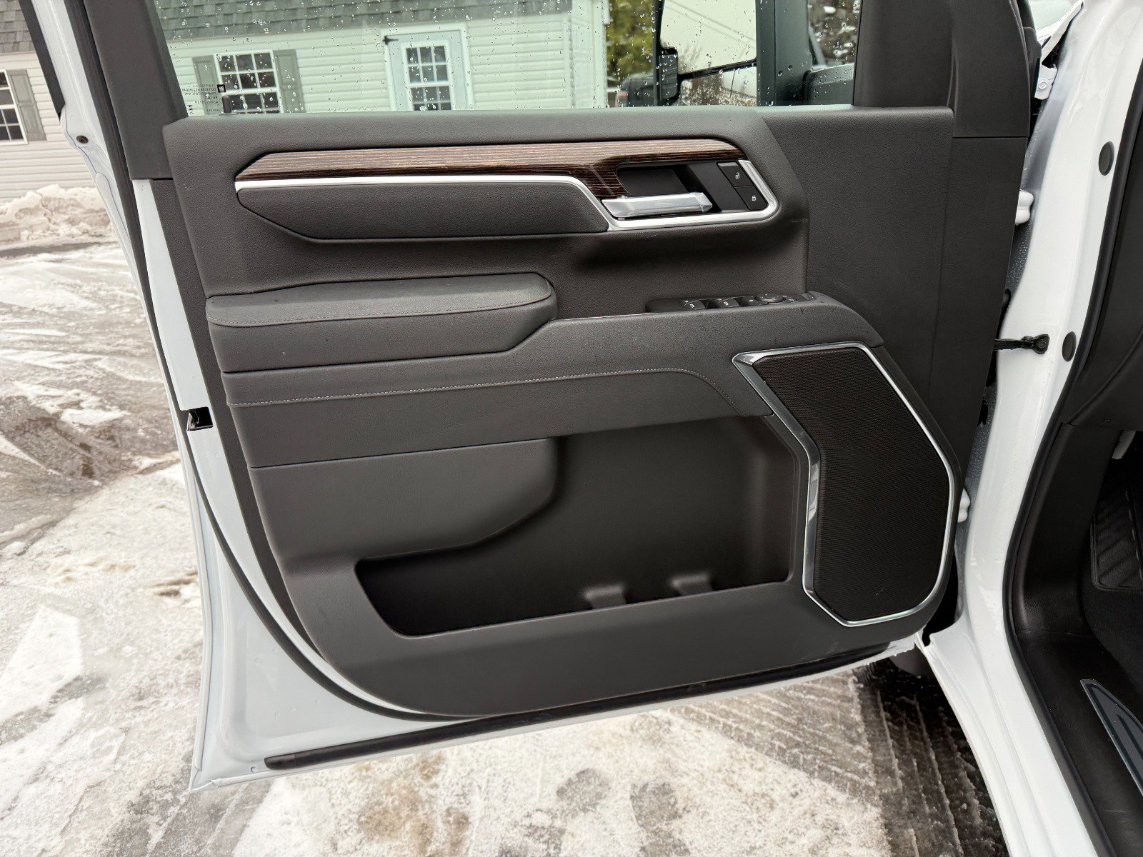 New 2026 GMC Sierra 3500 SLE w/ Preferred Package image 15