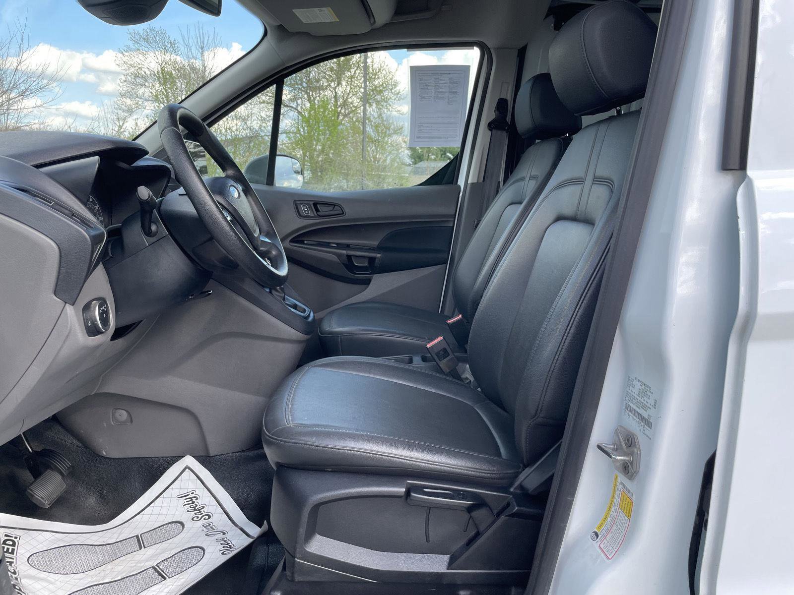 Used 2022 Ford Transit Connect XL w/ Trailer Tow Package FWD image 13