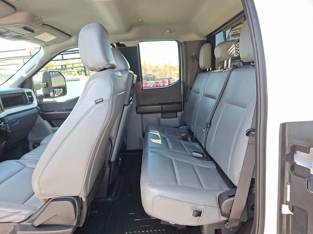 Used 2024 Ford F550 2WD SuperCab Super Duty image 16