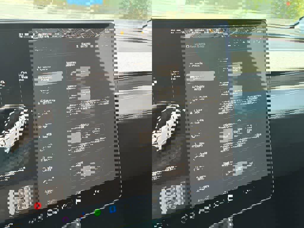 Used 2026 Tesla Model Y AWD image 22