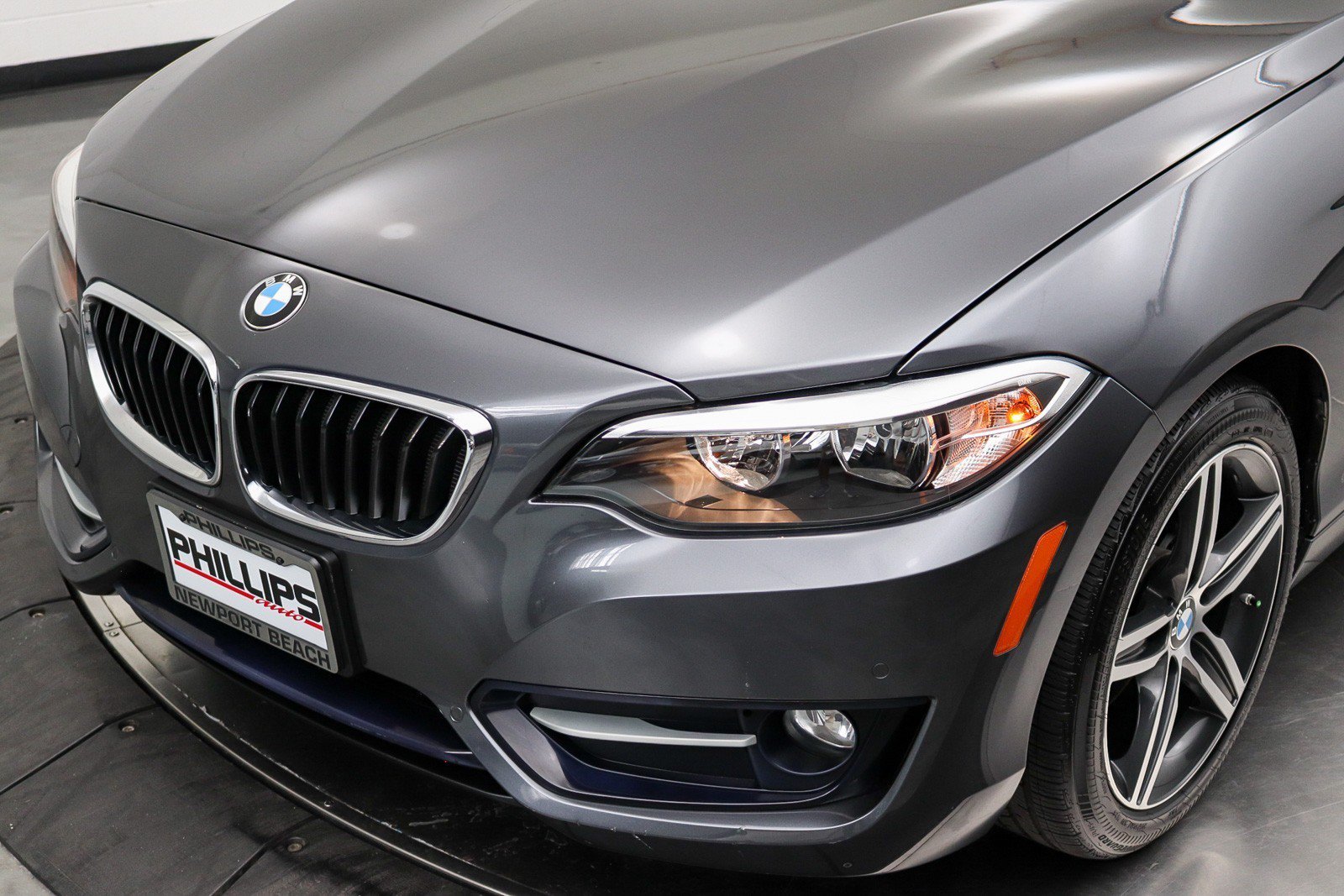 Used 2017 BMW 230i Convertible RWD image 10