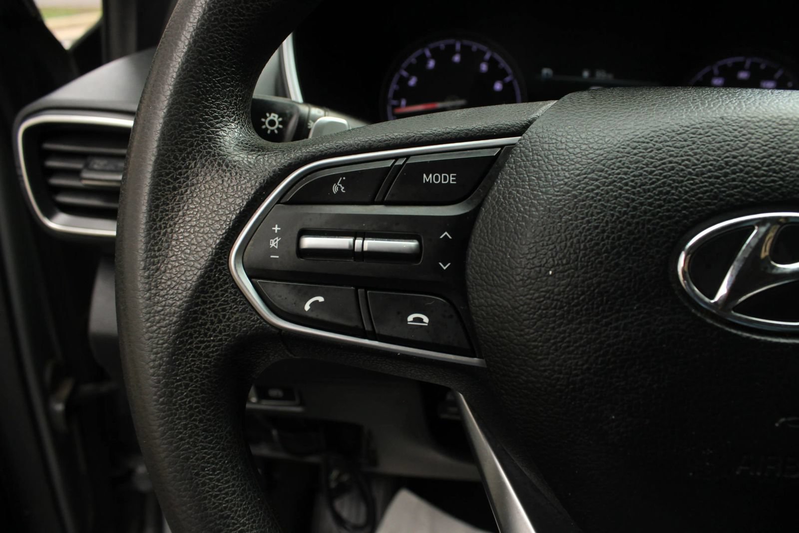 Used 2022 Hyundai Santa Fe SEL FWD image 28