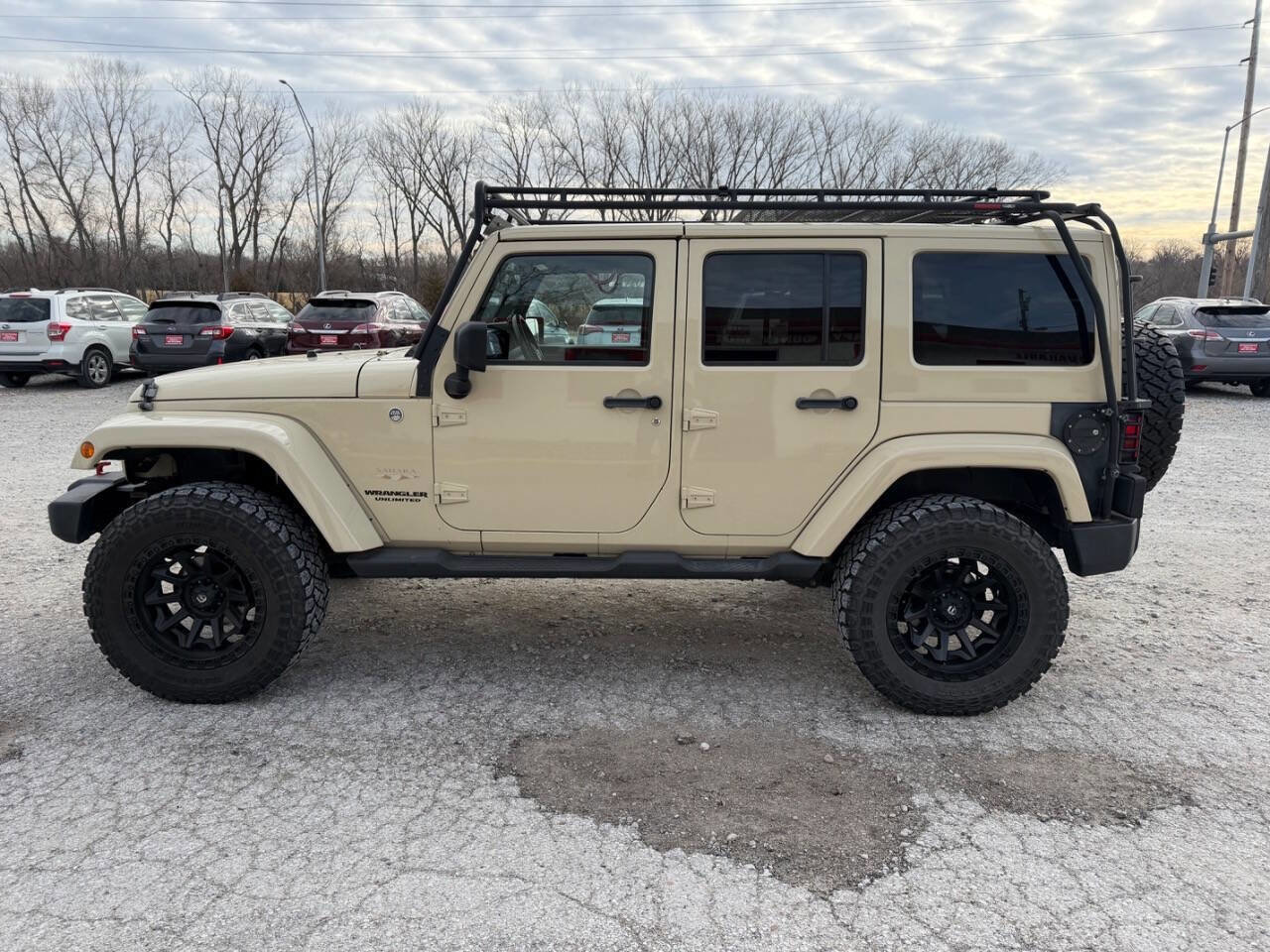 Used 2012 Jeep Wrangler Unlimited Sahara w/ Connectivity Group image 6