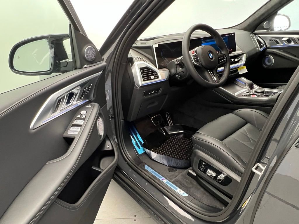 Used 2026 BMW XM Label Red w/ M Driver's Package image 22