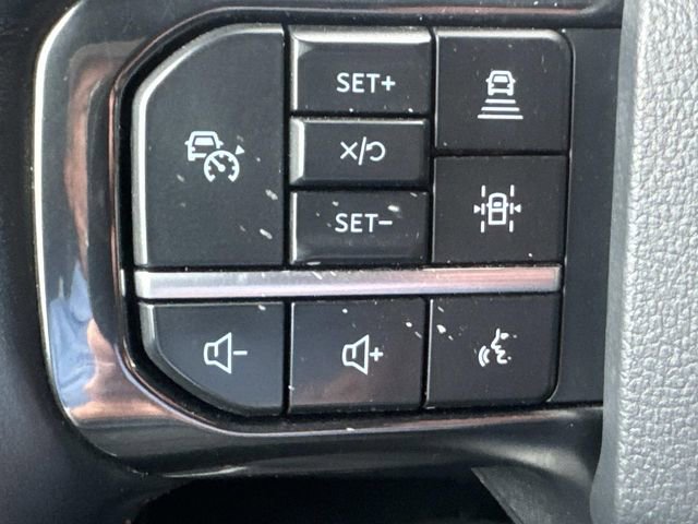 Used 2024 Ford F250 Platinum w/ FX4 Off-Road Package image 29