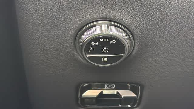 Certified 2026 Mercedes-Benz GLC 300 4MATIC image 15