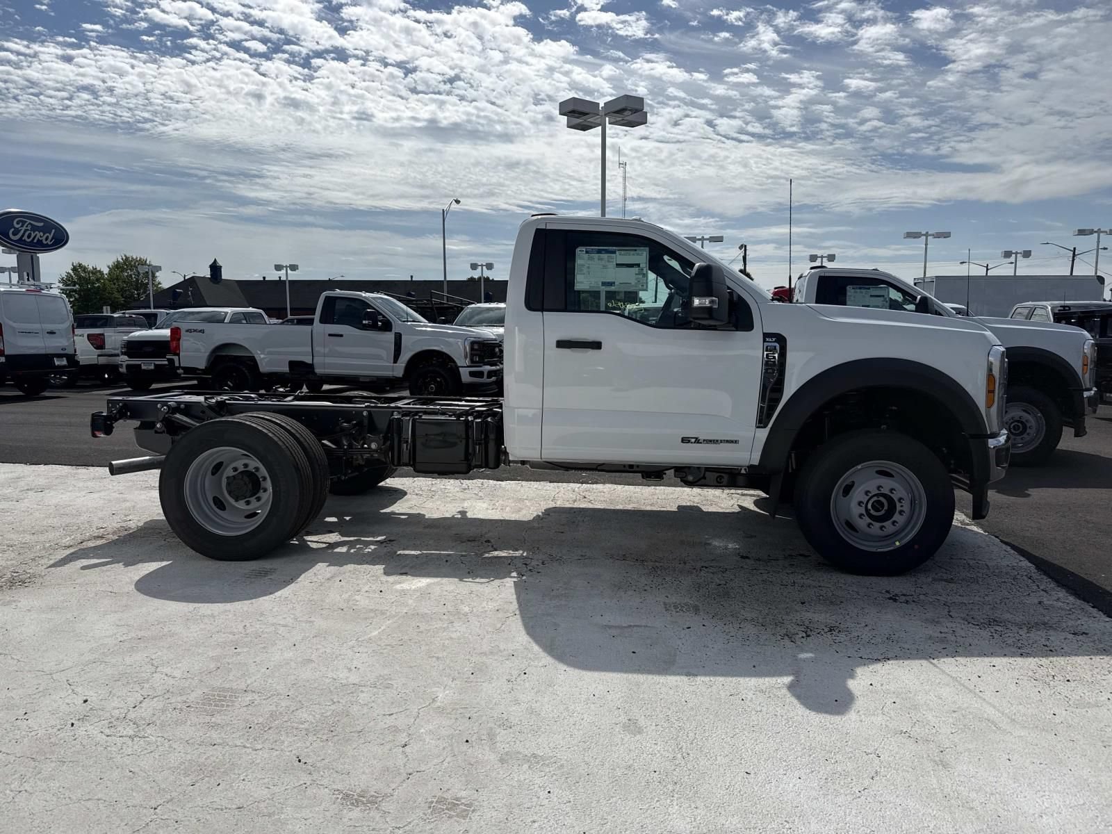 New 2026 Ford F600 4x4 Regular Cab Super Duty w/ XLT Value Package image 2