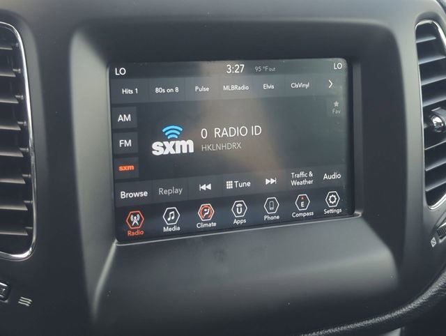 Certified 2020 Jeep Compass Latitude image 17