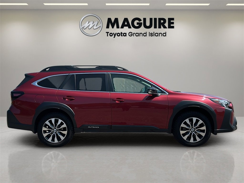 Used 2023 Subaru Outback Limited XT image 2