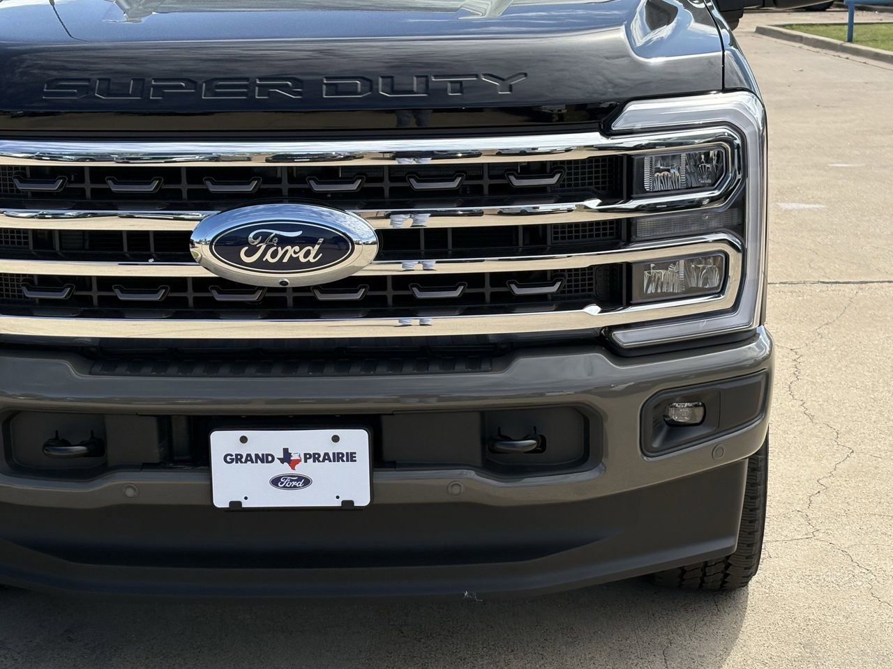 New 2026 Ford F350 King Ranch w/ FX4 Off-Road Package image 48