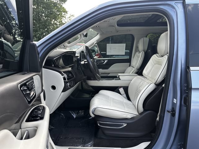 Certified 2020 Lincoln Navigator Black Label AWD/4WD image 19