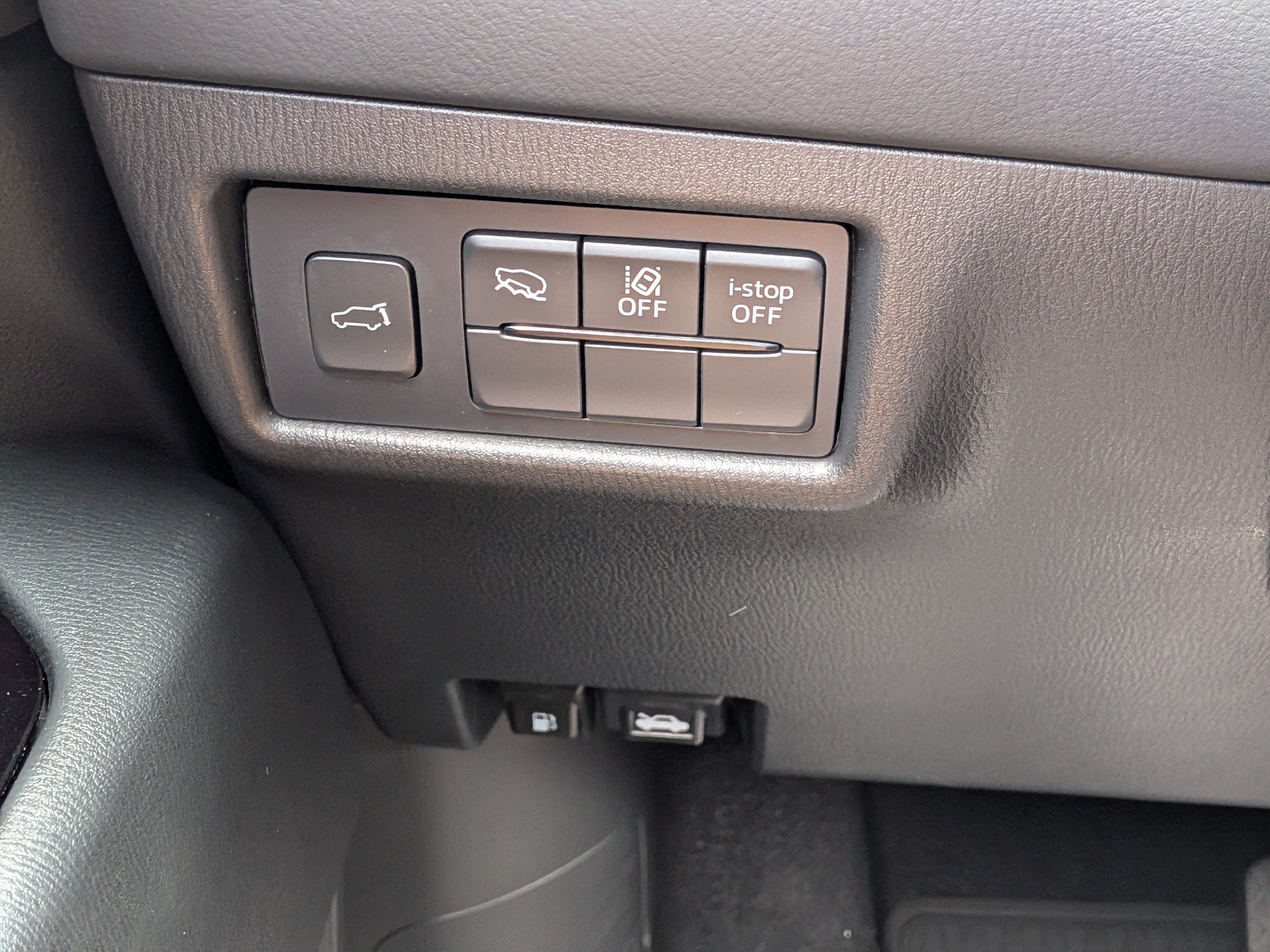 Used 2025 MAZDA CX-5 AWD 2.5 S w/ Preferred Package image 23