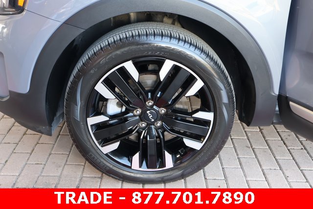 Used 2023 Kia Telluride SX image 8