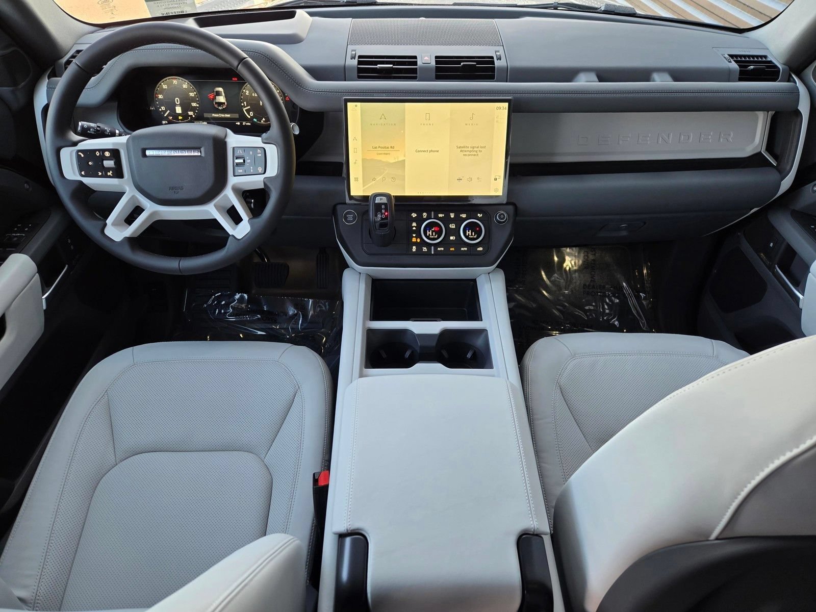 New 2026 Land Rover Defender 110 X-Dynamic SE AWD/4WD image 10