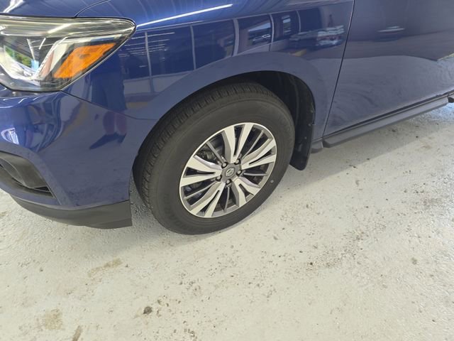 Used 2019 Nissan Pathfinder S AWD/4WD image 9