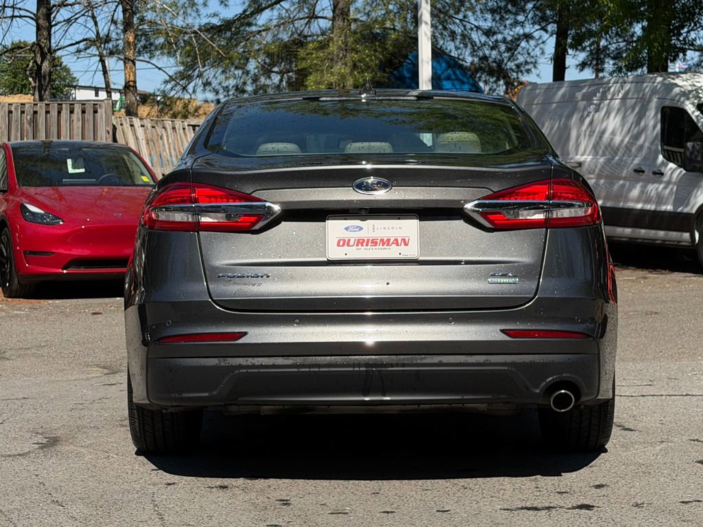 Used 2020 Ford Fusion SEL FWD image 6