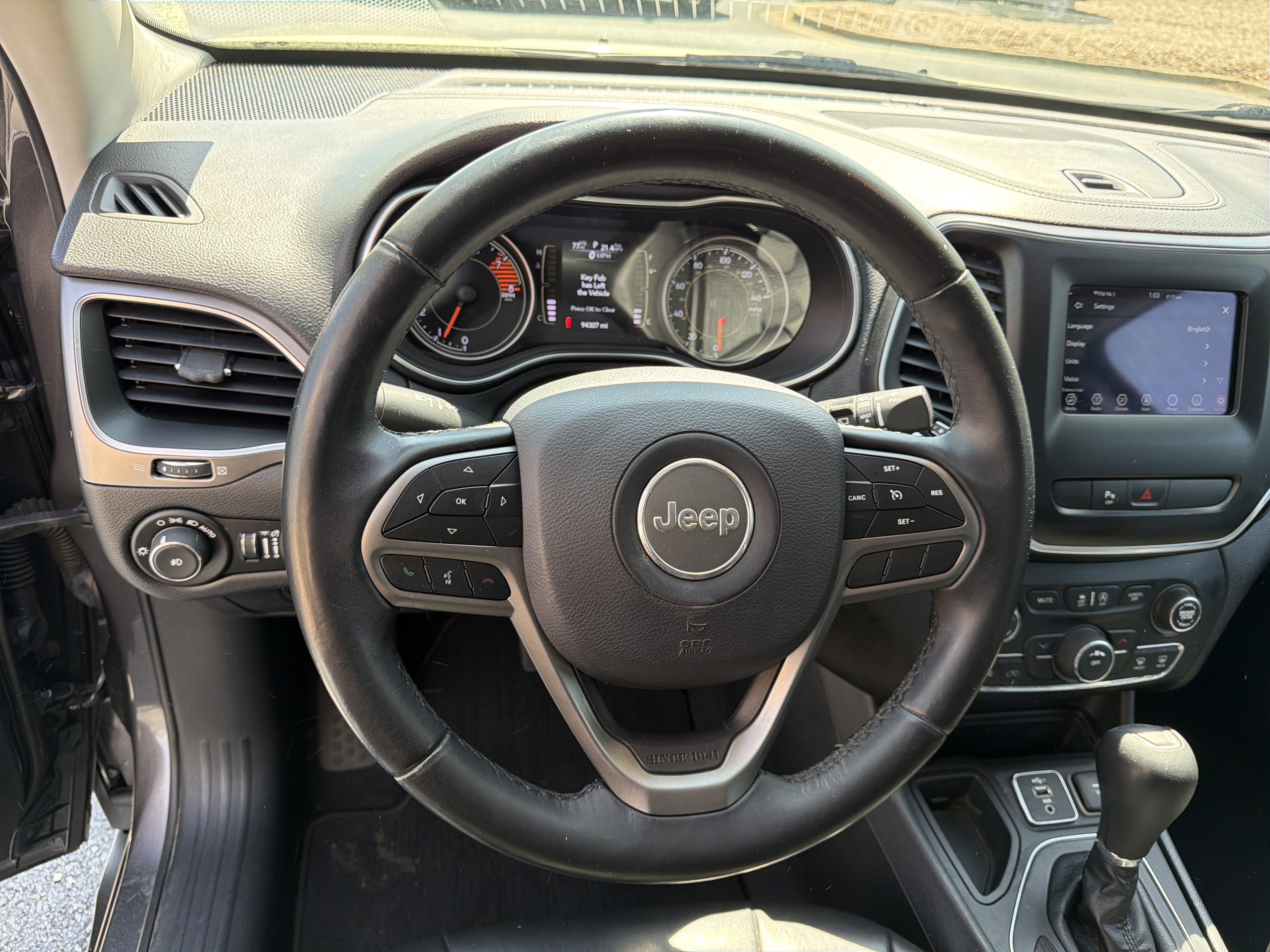 Used 2019 Jeep Cherokee Latitude Plus image 23