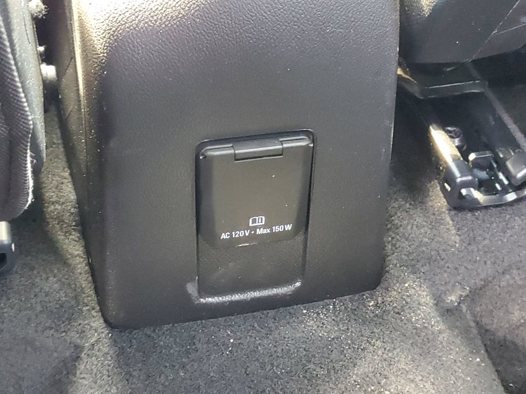 Used 2018 Chevrolet Trax LT FWD image 13