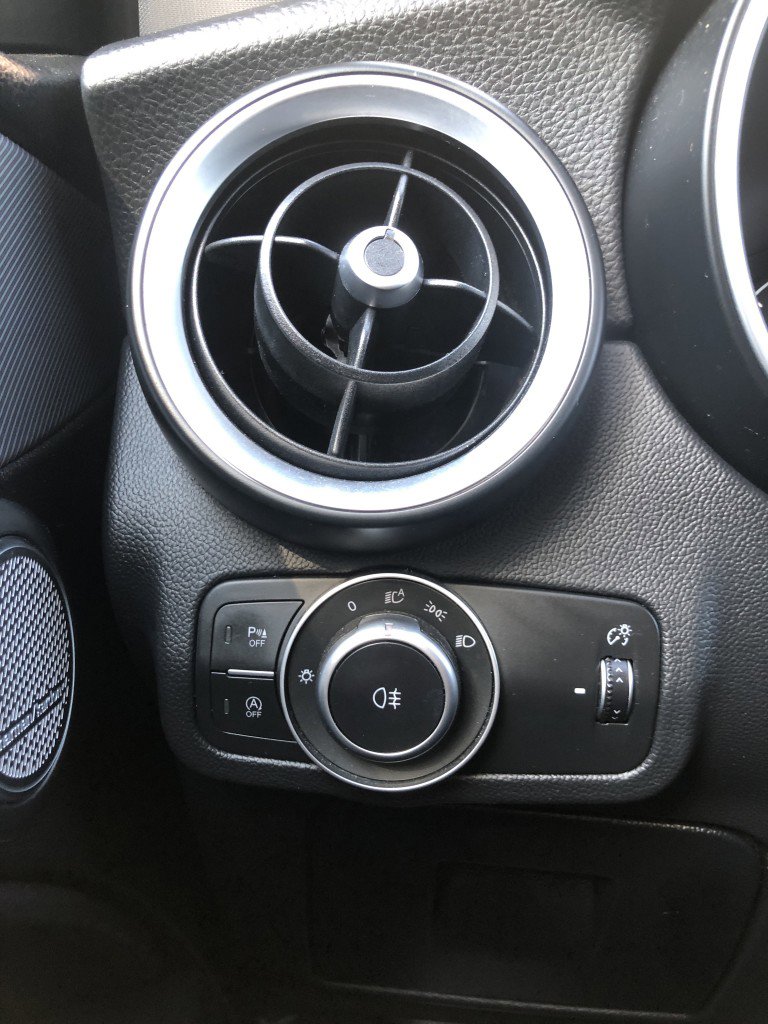 Used 2018 Alfa Romeo Stelvio Sport w/ Quick Order Package 22J Sport image 21