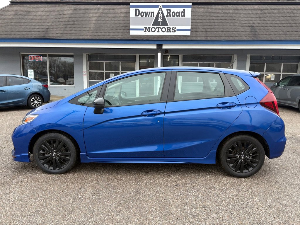 Used 2018 Honda Fit Sport image 2