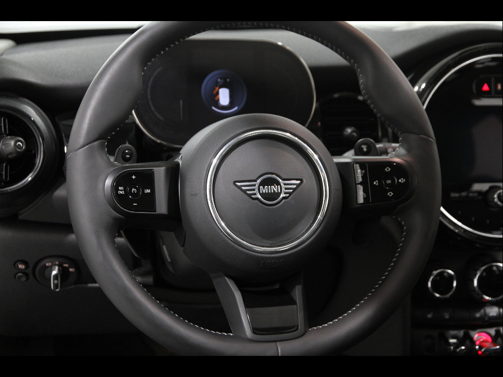 Certified 2024 MINI Cooper S FWD image 7
