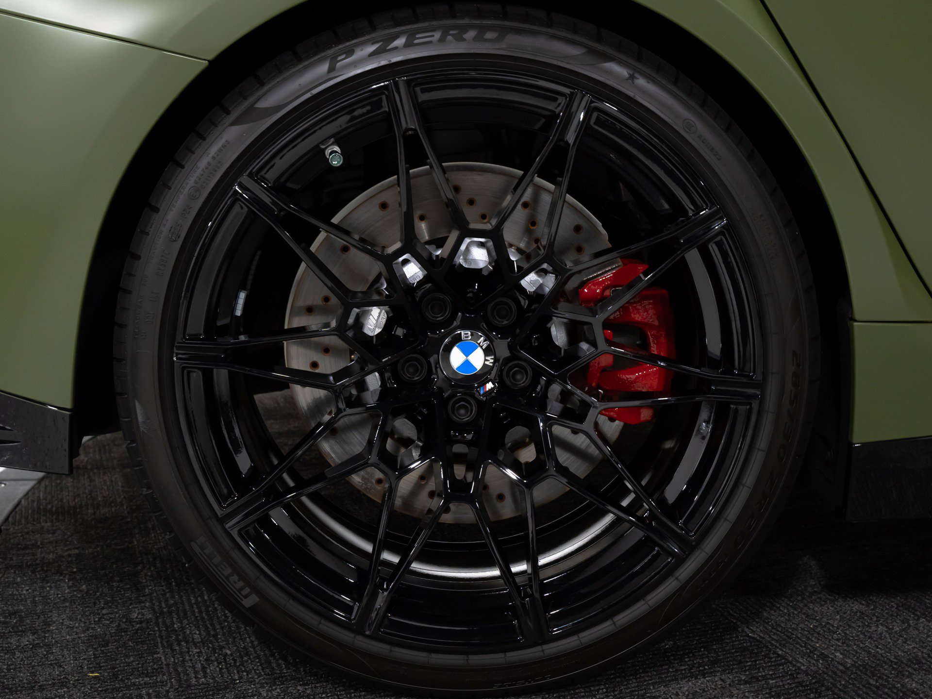 Used 2025 BMW M3 Competition AWD/4WD image 30