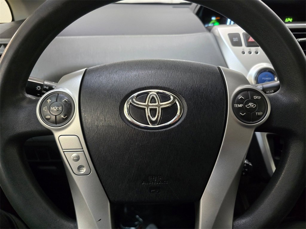 Used 2014 Toyota Prius V Two image 23