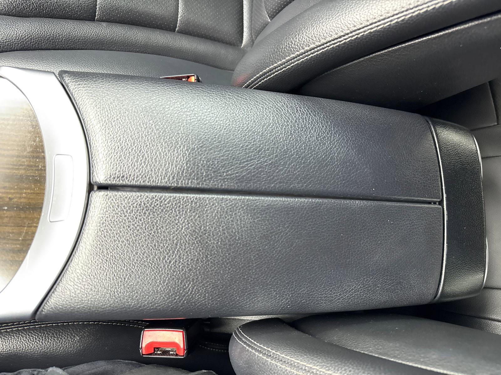Used 2020 Mercedes-Benz GLC 300 4MATIC image 31