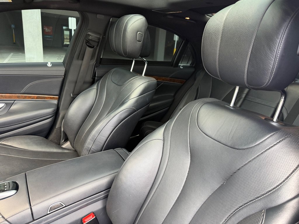 Used 2015 Mercedes-Benz S 550 Sedan image 18