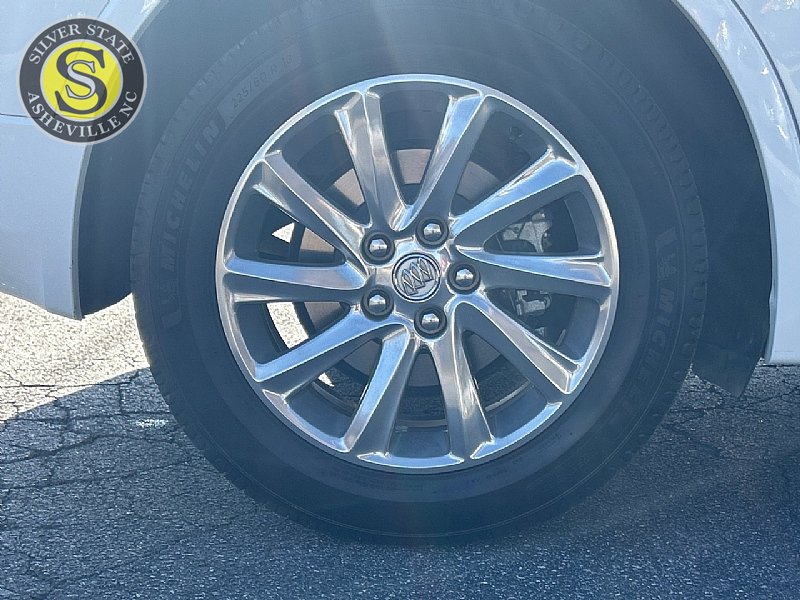 Used 2020 Buick Envision Essence image 9