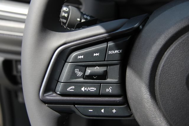 Used 2025 Subaru Forester Limited AWD/4WD image 22