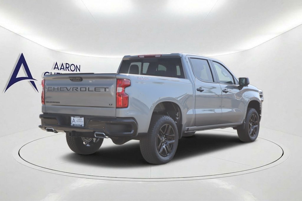 New 2026 Chevrolet Silverado 1500 LT Trail Boss w/ Safety Package AWD/4WD image 4