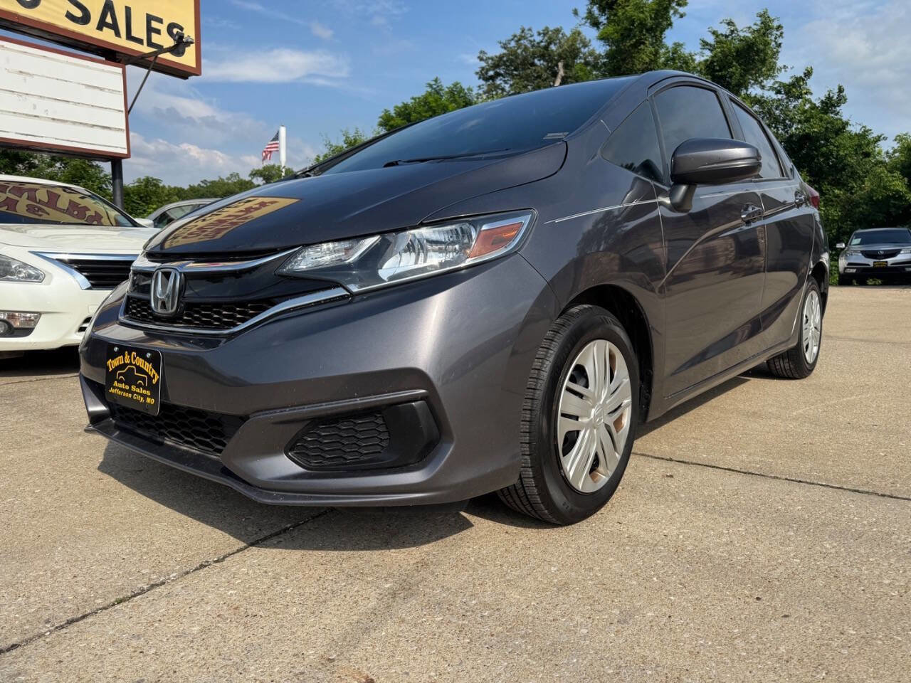 Used 2018 Honda Fit LX image 1