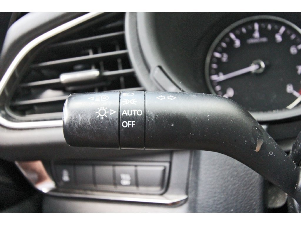 Used 2021 MAZDA CX-30 FWD 2.5 S w/ Premium Package image 18