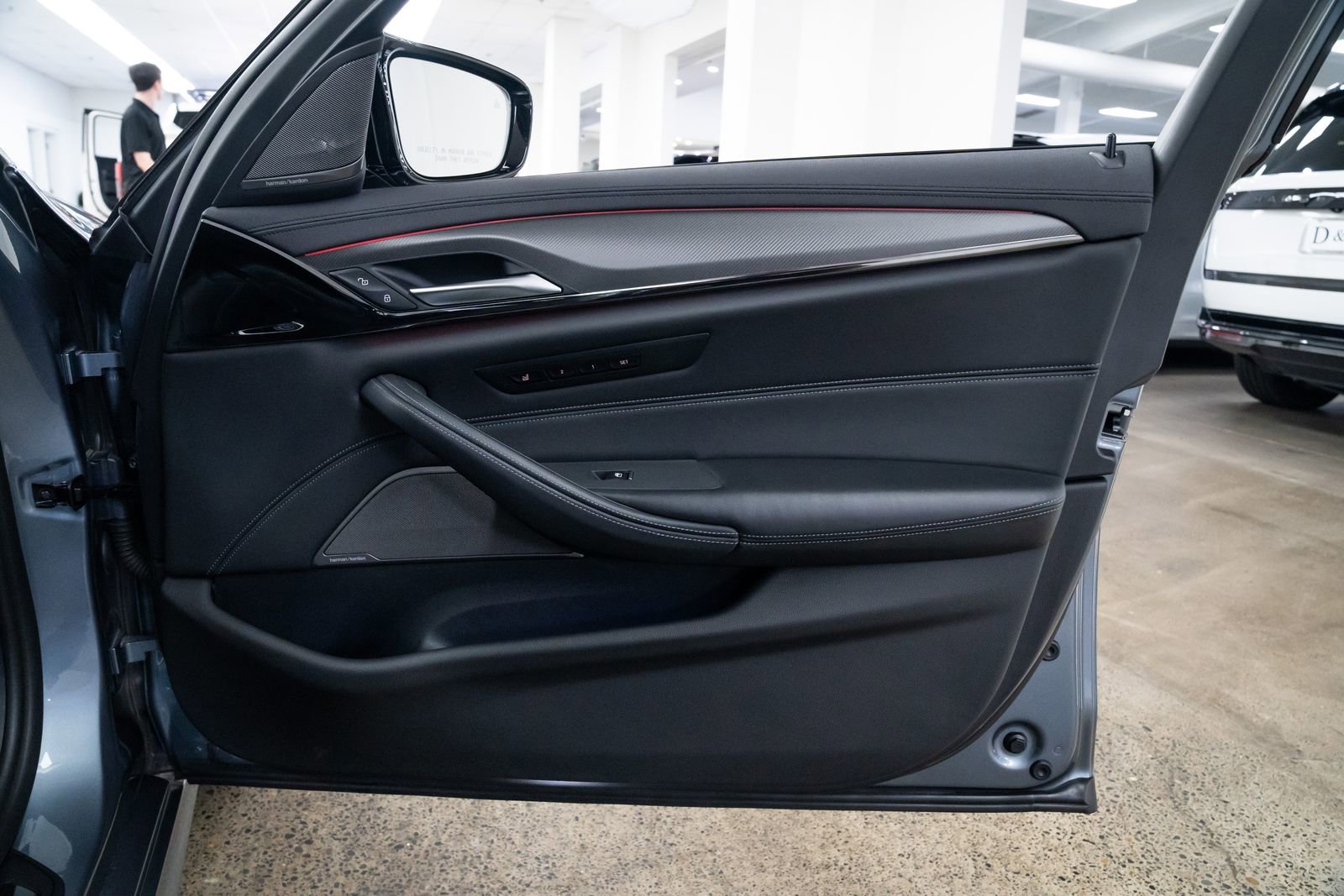 Used 2022 BMW M5 w/ Competition Package image 23